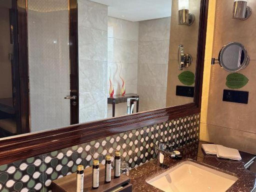 ינצ'נג Jin Jiang Mingcheng Hotel מראה חיצוני תמונה